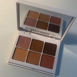 Fenty Beauty Snap Shadows